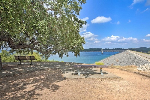 Canyon Lake Cottage with BBQ 1 Mi to Guadalupe River! image 12