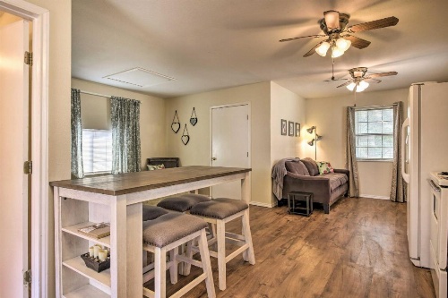 Canyon Lake Cottage with BBQ 1 Mi to Guadalupe River! image 16