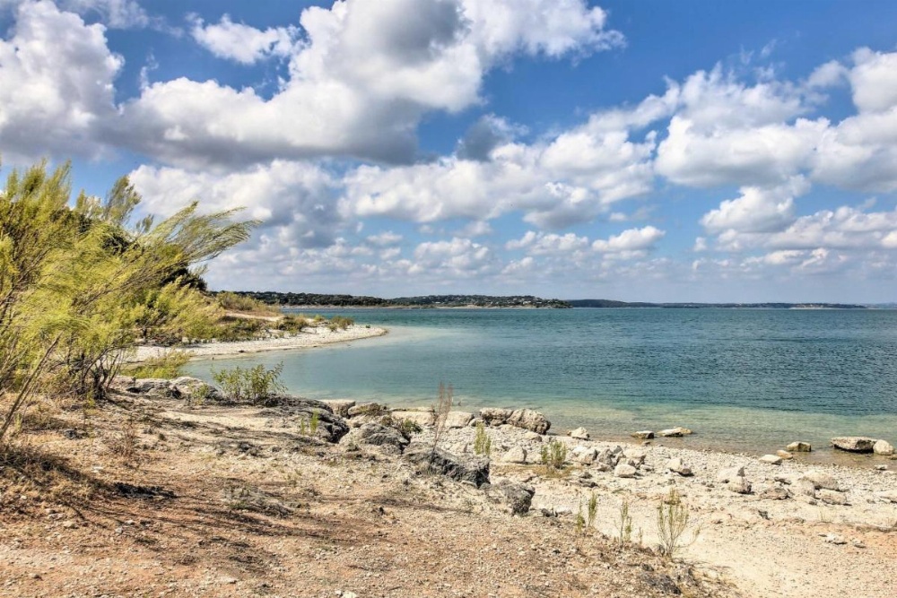 Canyon Lake Cottage with BBQ 1 Mi to Guadalupe River! Image 17
