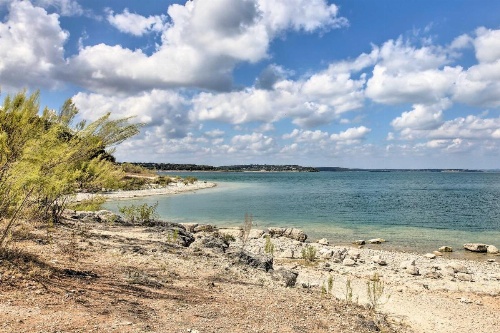 Canyon Lake Cottage with BBQ 1 Mi to Guadalupe River! image 17
