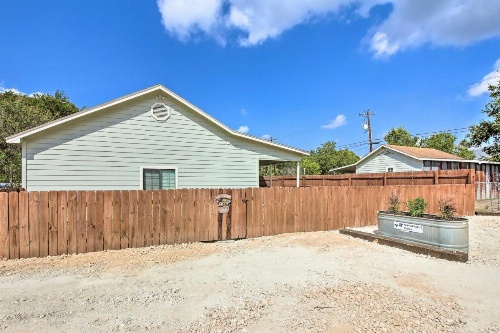 Canyon Lake Cottage with BBQ 1 Mi to Guadalupe River! image 20